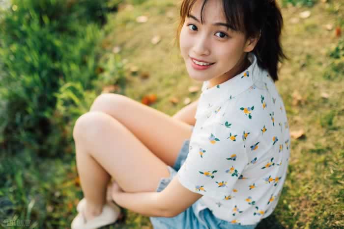 追求一个女人最好的方式：不是讨好，而是这三个小技巧_情感