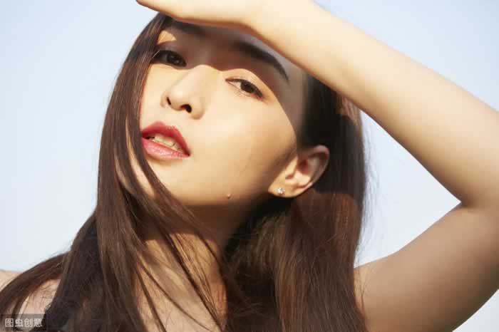 为什么说手上没钱的女人，不要做全职太太？已婚女人最有感触_情感