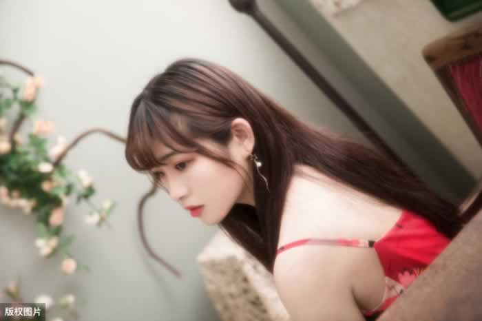 为什么说手上没钱的女人，不要做全职太太？已婚女人最有感触_情感
