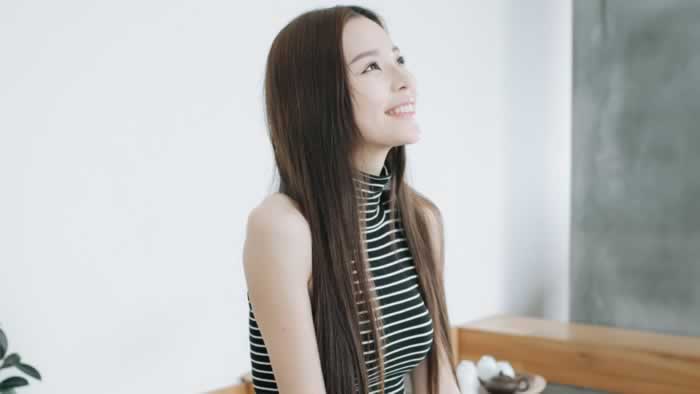 女人层次越低，越会有这三种表现！_情感