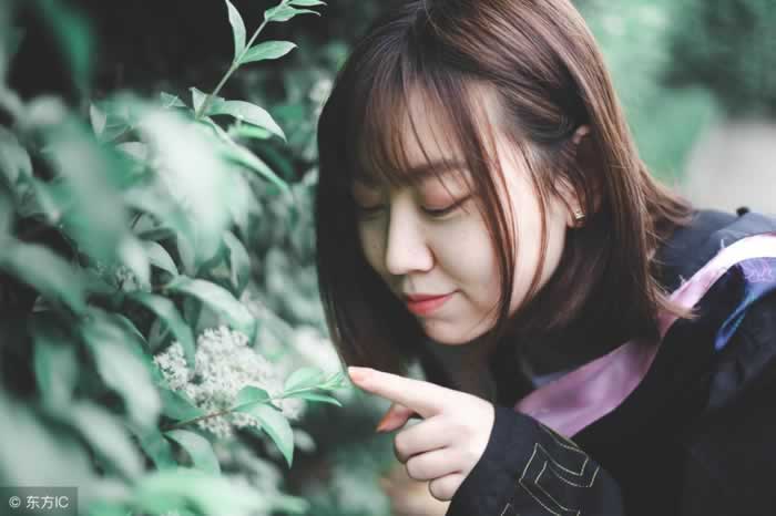 女生不喜欢你，会有这五个表现，很明显_情感