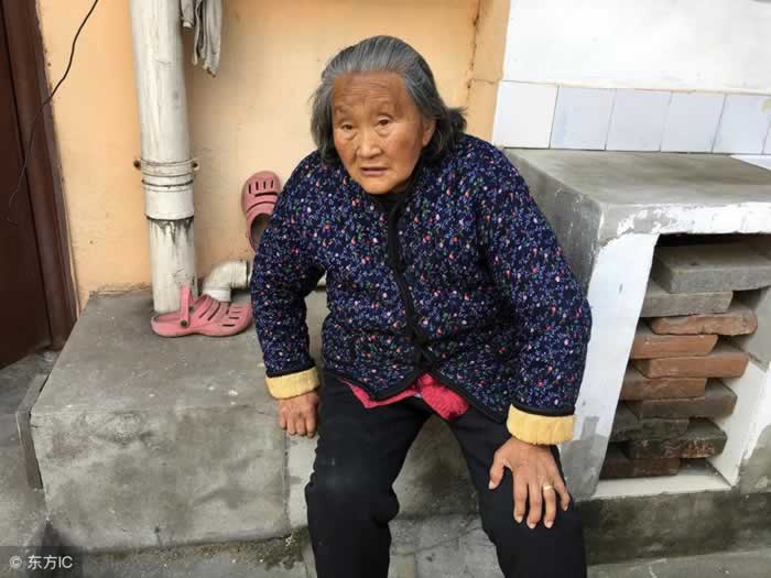 倒插门女婿10年不回家，老母亲找上门才得知真相_情感