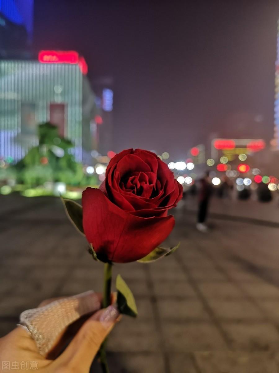 吵架还靠哄你就是傻男人，学学吧_情感