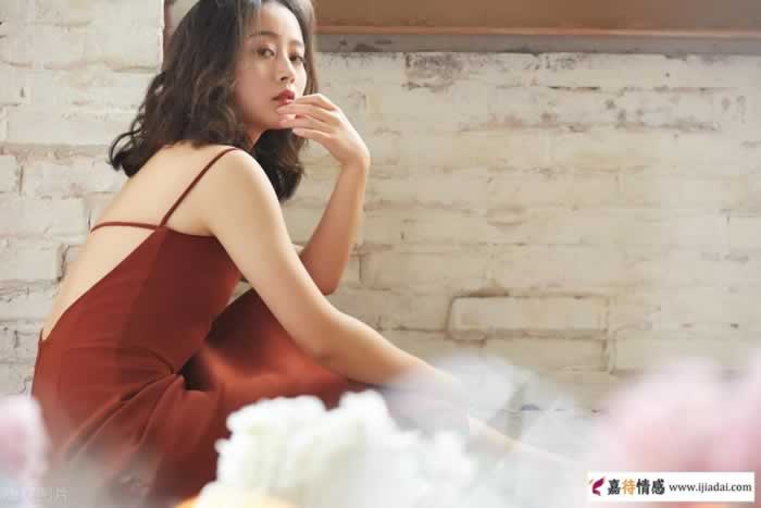 女人忘不了初恋，究竟是忘不了爱，还是忘不了第一次的痛？_情感