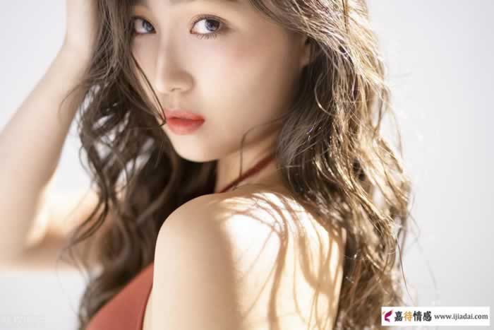 女人爱上了你,往往有意让你占她“便宜”_情感