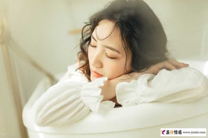 这世间有两种女人，看似聪明，其实很蠢！_情感