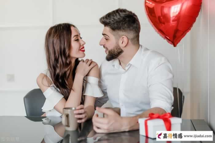 为什么主动的女生更受男人喜欢？_情感