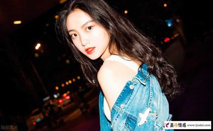 男人喜欢频繁说这些话，女人迟早要变心_情感