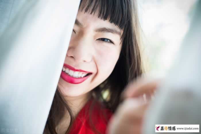 总是留恋这3个地方的男人，一定要远离他_情感