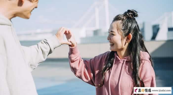 总是留恋这3个地方的男人，一定要远离他_情感