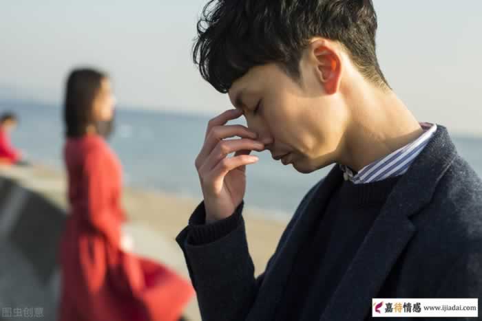 男人越爱你，睡觉时越会有这3个小动作_情感