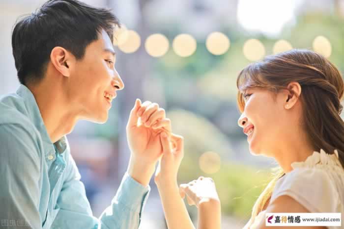 异性之间有好感，加深“亲密”关系的3种方式_情感