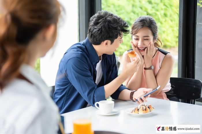 男人对你哭穷，离不开这3个原因_情感