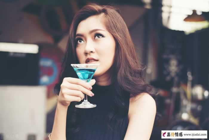 女人过60岁以后，对男人还有想法吗？_情感