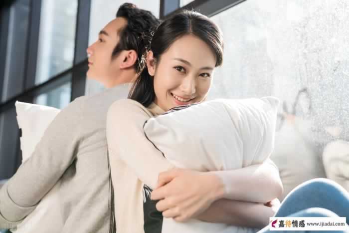 男女频繁出现这些“互动”，说明关系暧昧_情感
