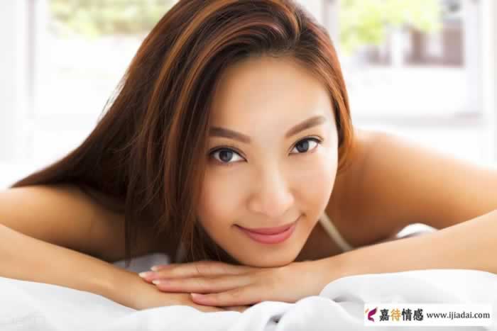 四十岁以后，女人的魅力，就不再是长得好看了_情感