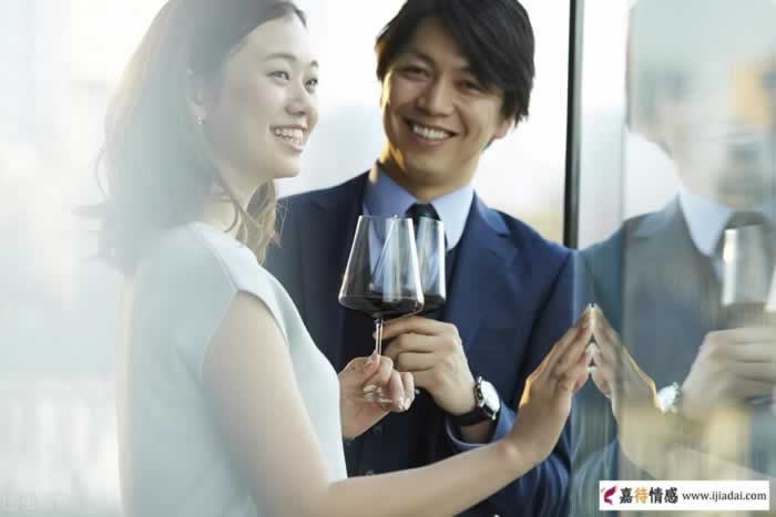 如何分辨亲密关系里的友情和爱情？_情感