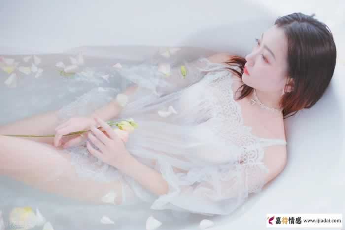 女人不要因为爱自己，而让男人不爱你了_情感