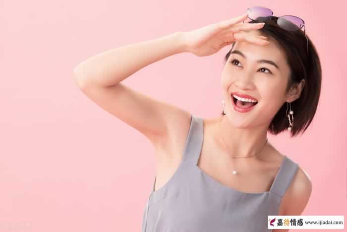 聪明的女人,总是在“求人”和“修己”_情感
