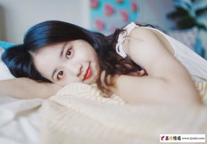 一个爱你的男人,除了亲你、抱你,还会对你做这些事_情感
