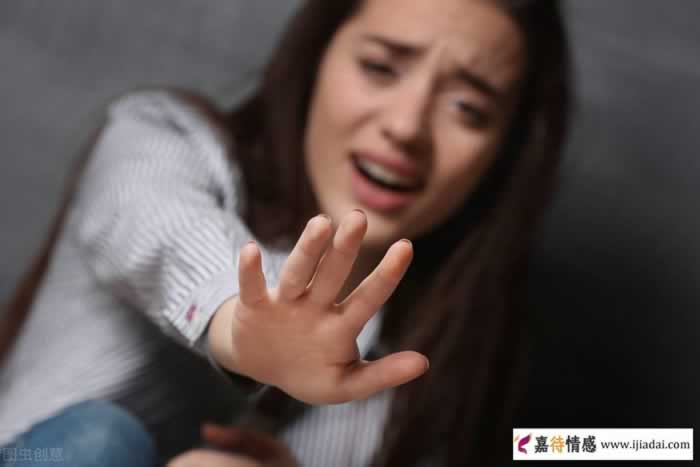 那些走到离婚的，不是没钱不是丑，而是这2个缘由_情感