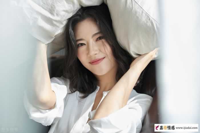 女人最高级的性感，都藏在这2点里_情感