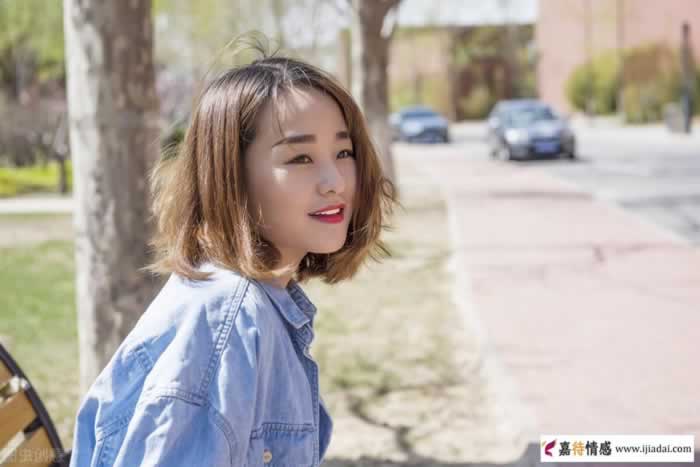 女人叫你“哥”，多半是在告诉你这2个意思_情感
