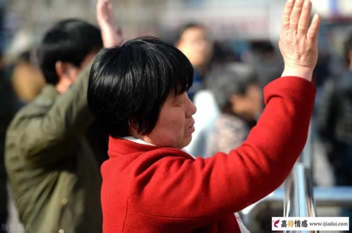女人过了60岁还需要找个老伴吗？值得深思_情感
