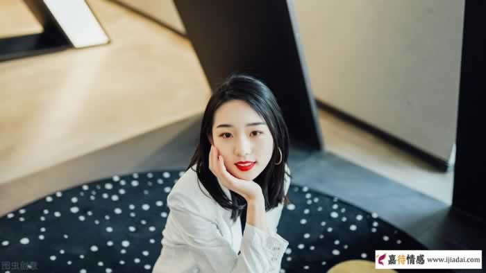 和农村老公离婚，嫁给富二代，从此走向人生巅峰_情感