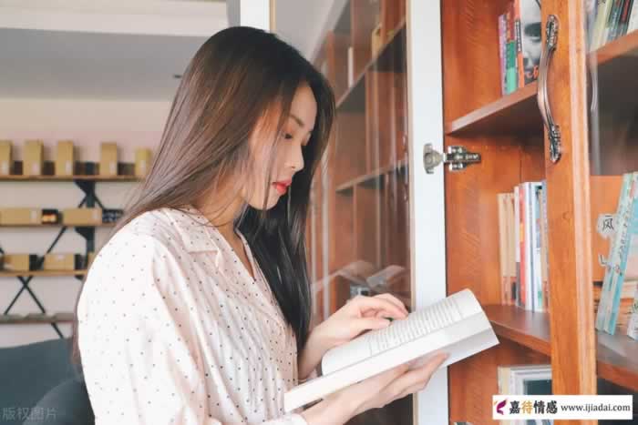 让男人欣赏的女人，往往在这3方面都很“高级”_情感