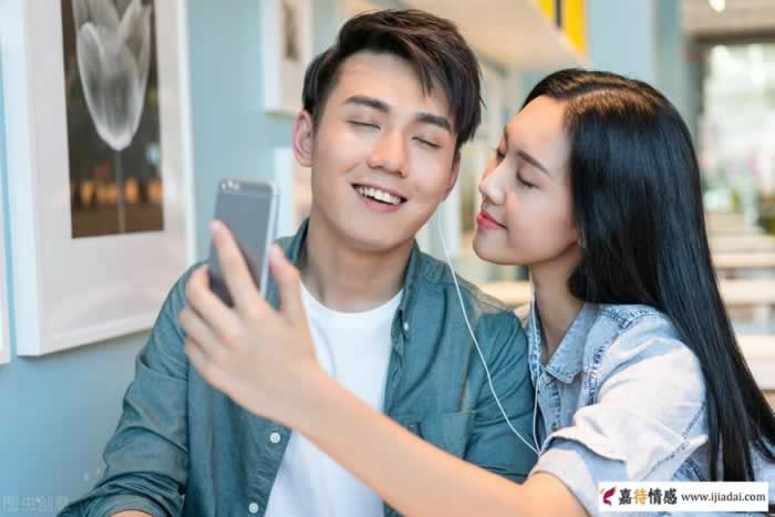 女人太主动是否会显得很随便？_情感