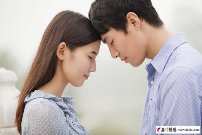 男人出现这些行为，女人就要警惕了_情感