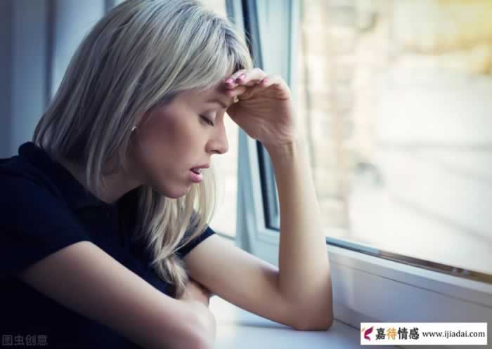 男人要是这样“撩”你，趁早远离他_情感