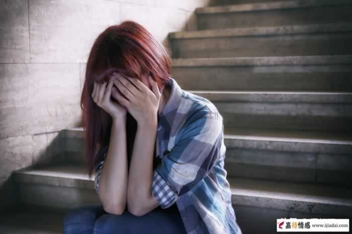 情人节女朋友这样的朋友圈啥意思？_情感