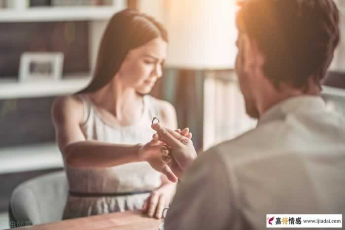 分手之后你会再纠缠吗?_情感
