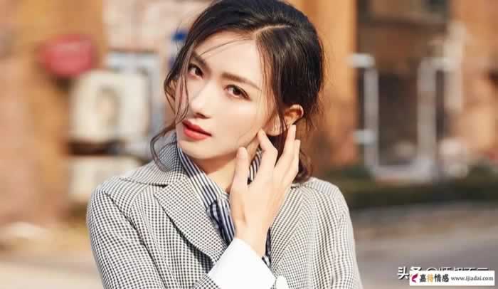 女生要不要花男生的钱?_情感