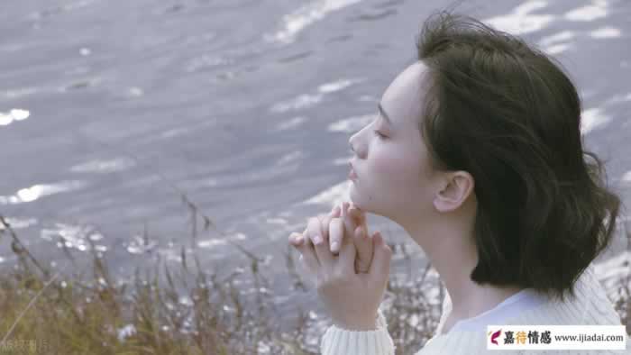为什么女人花自己挣的钱买东西，男朋友还不高兴？_情感
