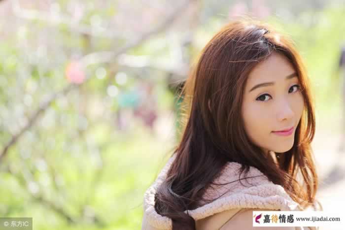 当一个女人放下了，会有哪方面表现！_情感