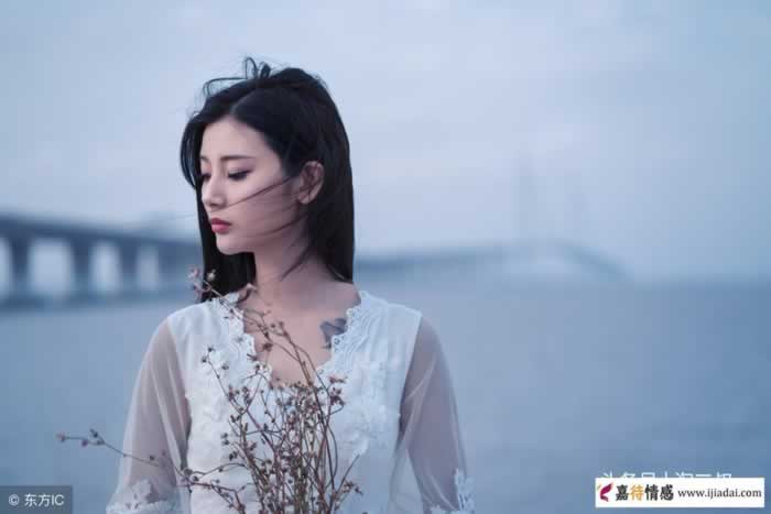 女人的这些动作男人最受不了！_情感