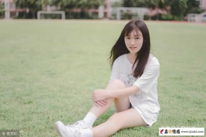 女人对男人的在乎，表现在哪几个方面？_情感