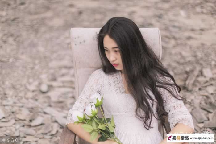 别爱的让人瞧不起！_情感