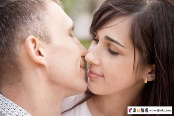 中年女人动情后的显著三个妥协，男人要知道_情感