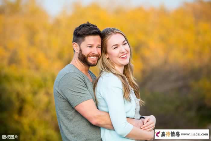 女人如果有二心的话，多数就会有这3个表现_情感