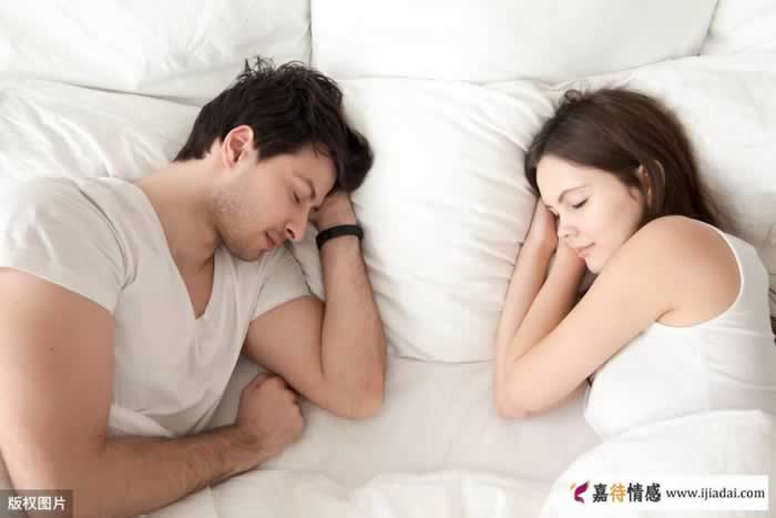 撩中年女人，送这样的礼物更容易让她心痒痒_情感