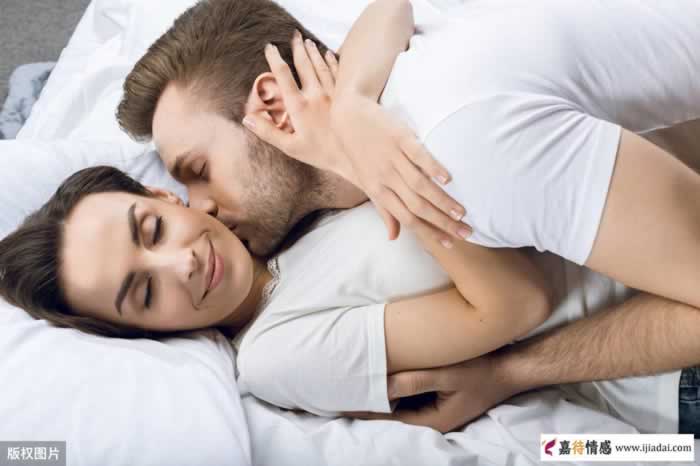 撩中年女人，送这样的礼物更容易让她心痒痒_情感