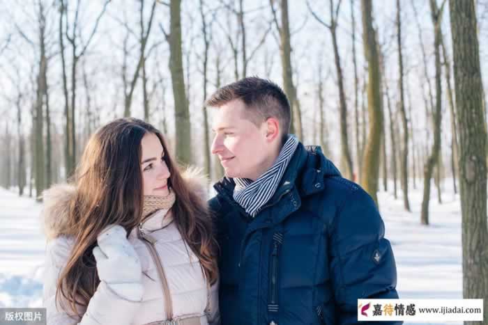 娶了情人的再婚男人现在过得好吗？中年男人含泪说了心里话_情感