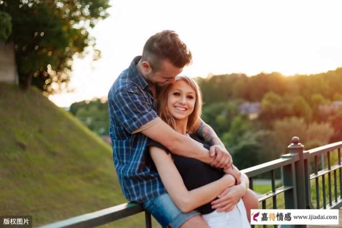 老婆和情人同时生病了男人比较关心谁？答案令婚外情女人心碎_情感