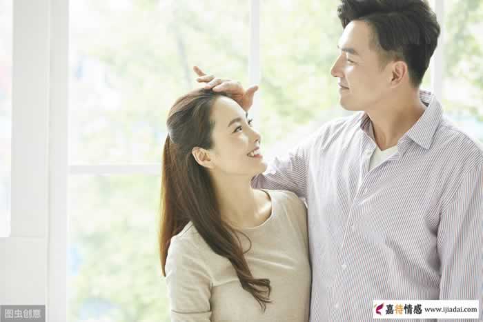 人到中年女人是对你动了真情还是玩玩而已？可以看这三点看得出来_情感