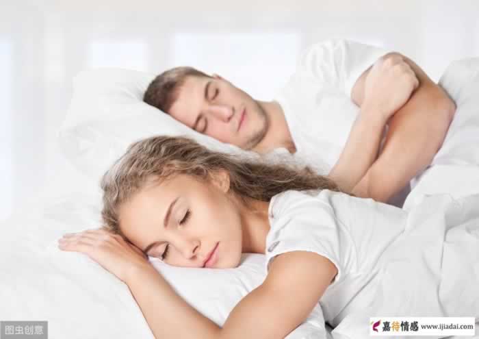 异性相处时，暧昧悄然而至的5种迹象你们都有吗？_情感