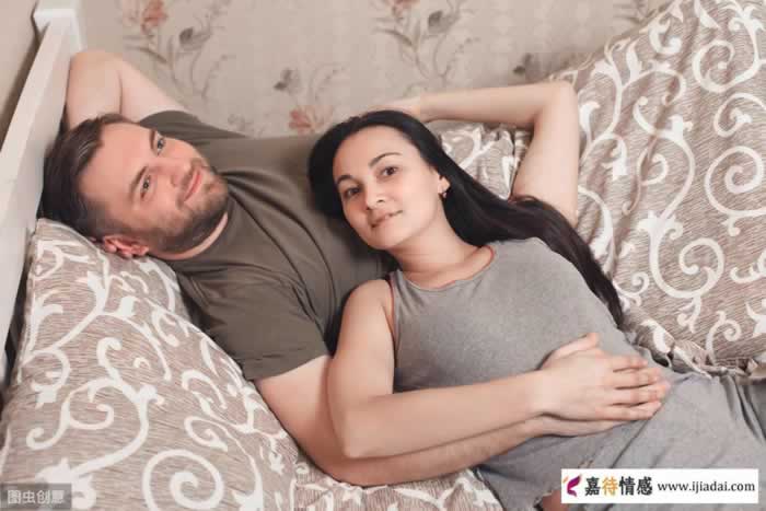 聪明的女人不会对外炫耀夫妻间4个私密，傻女人却到处宣扬_情感